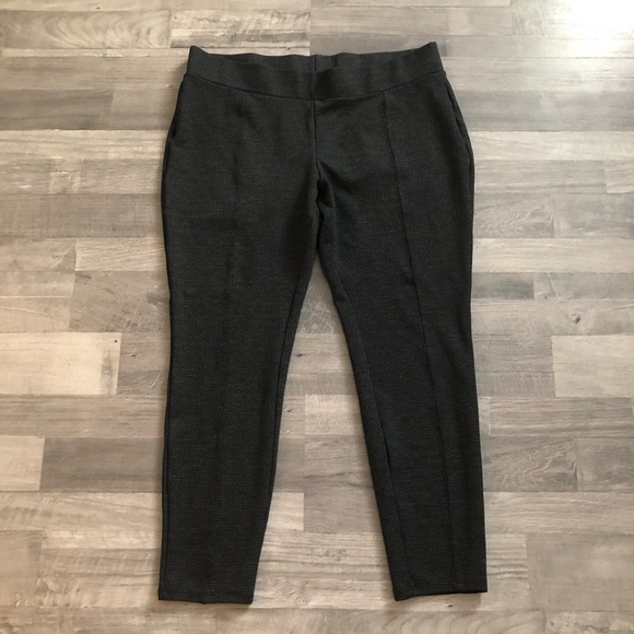Time and Tru Women's Black Stretch Knit Jeggings - Picture 1 of 6